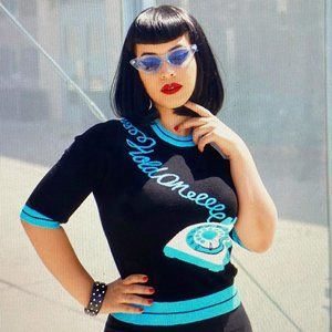 Kissing Charlie 'Hold On' Sweater in Black & Blue